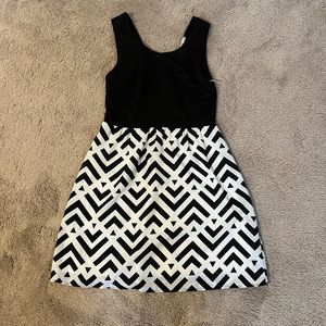 41 Hawthorn Medium Women’s Dress